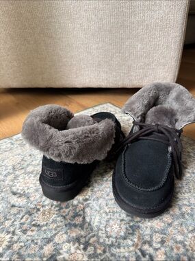 UGG Diara Black Suede Cozy Lined Boots